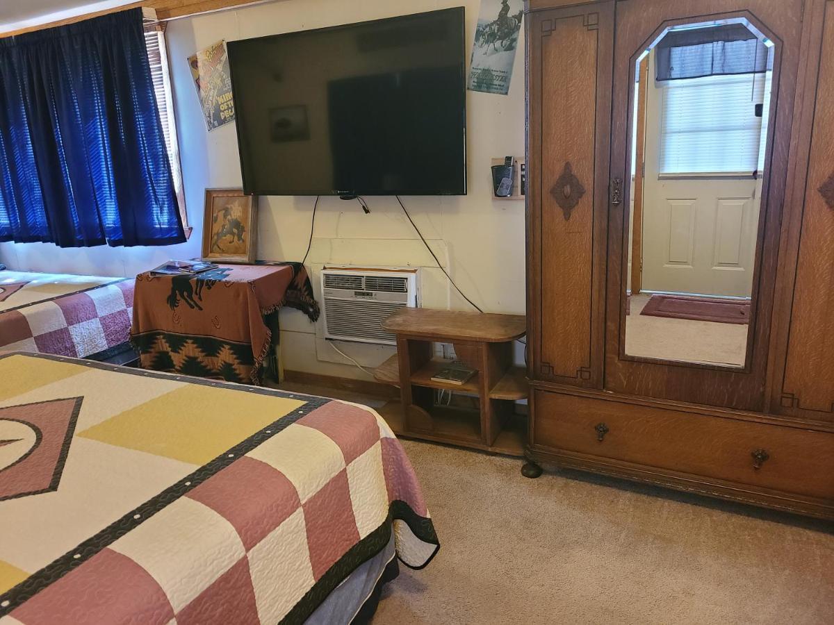 קנטון Buffalo Girls Hotel מראה חיצוני תמונה