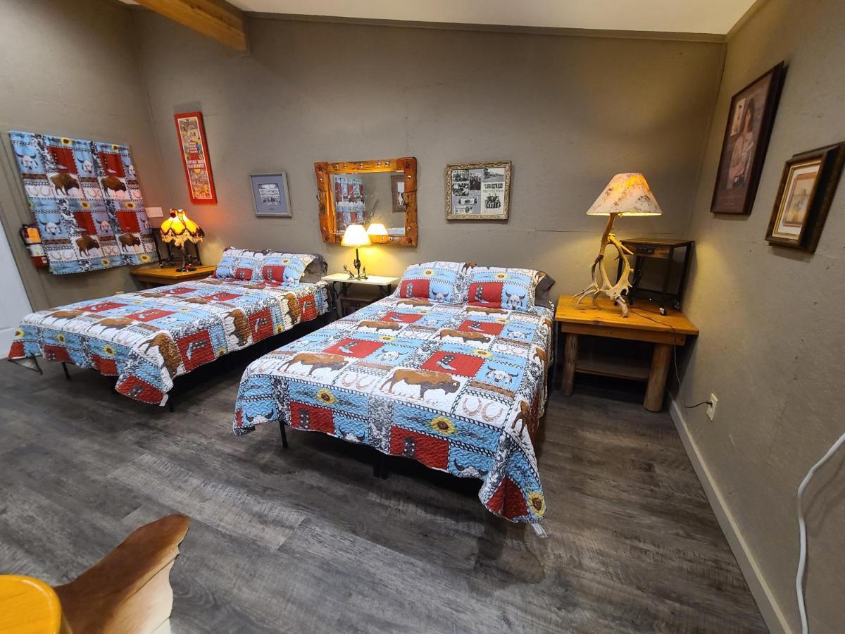 קנטון Buffalo Girls Hotel מראה חיצוני תמונה