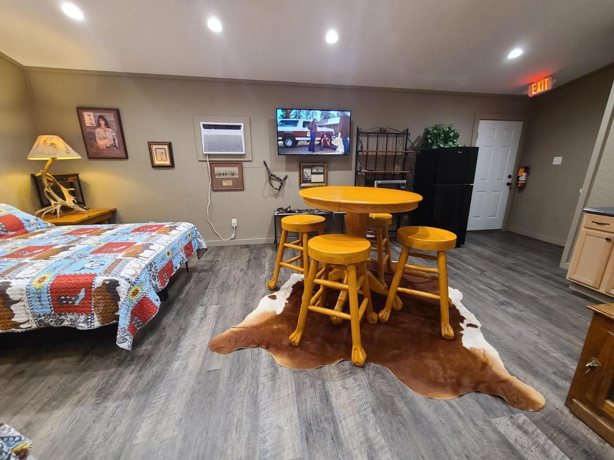 קנטון Buffalo Girls Hotel מראה חיצוני תמונה